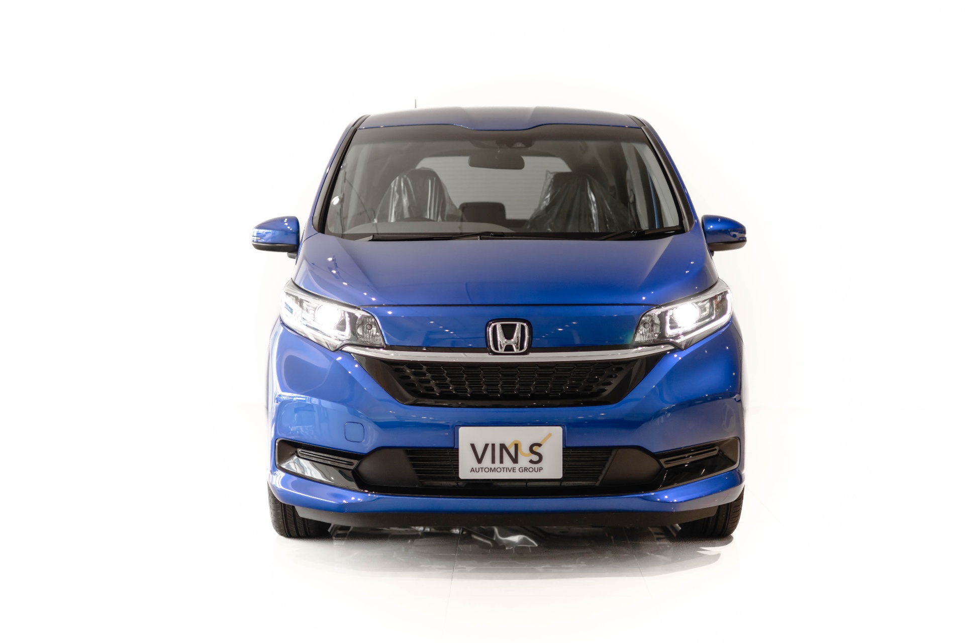 Honda Freed e:HEV — 1